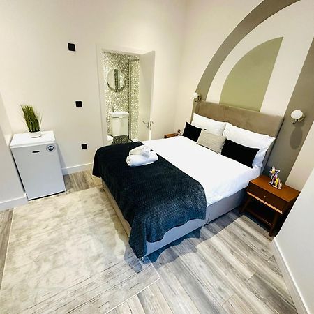 London Beautiful Suites Rooms Top Location Exteriör bild