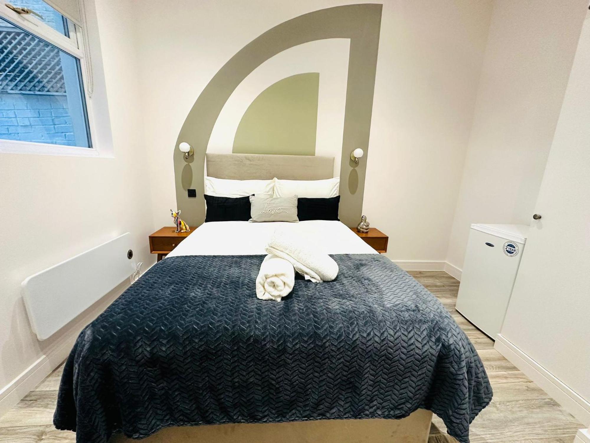 London Beautiful Suites Rooms Top Location Exteriör bild