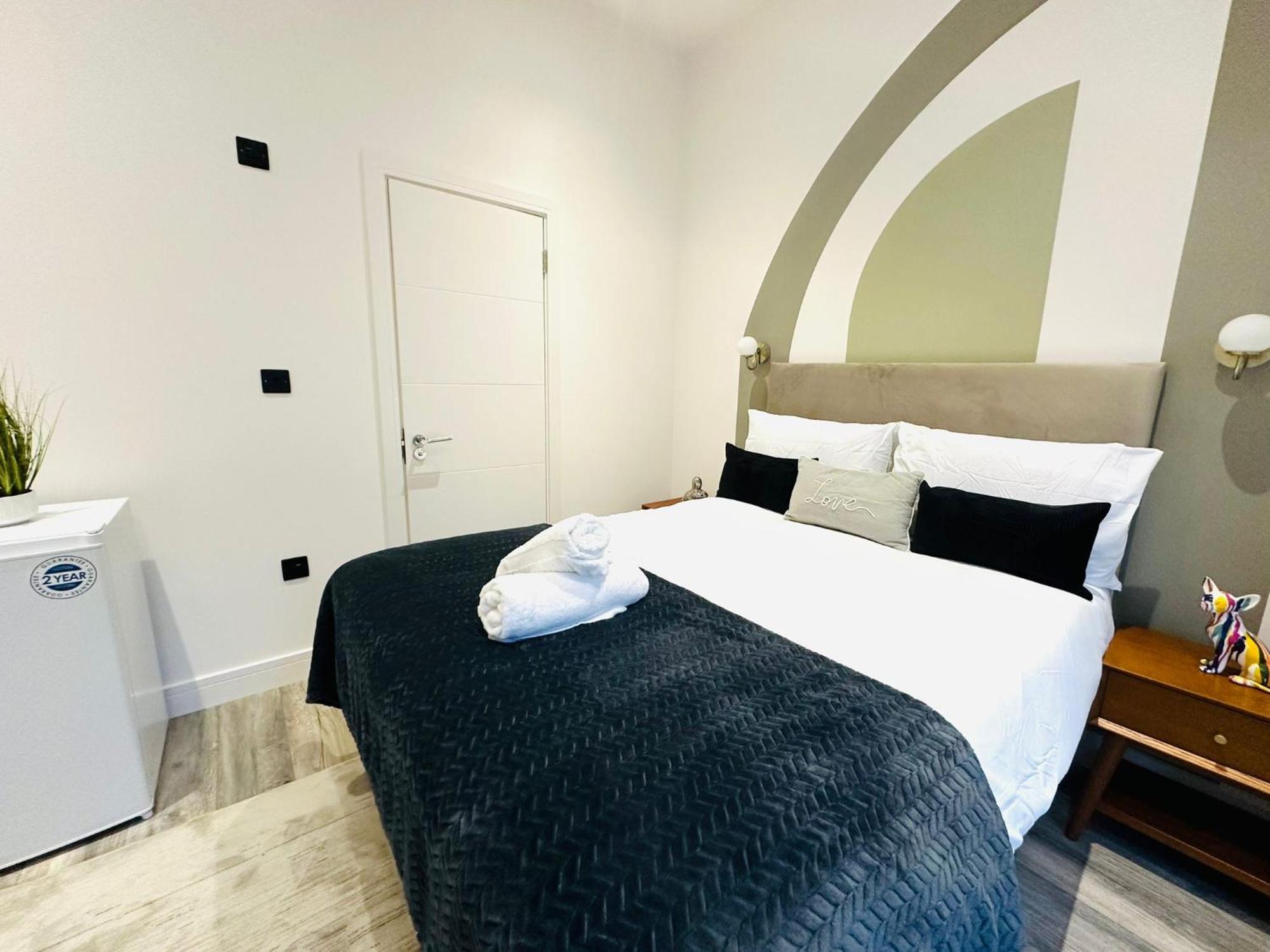 London Beautiful Suites Rooms Top Location Exteriör bild